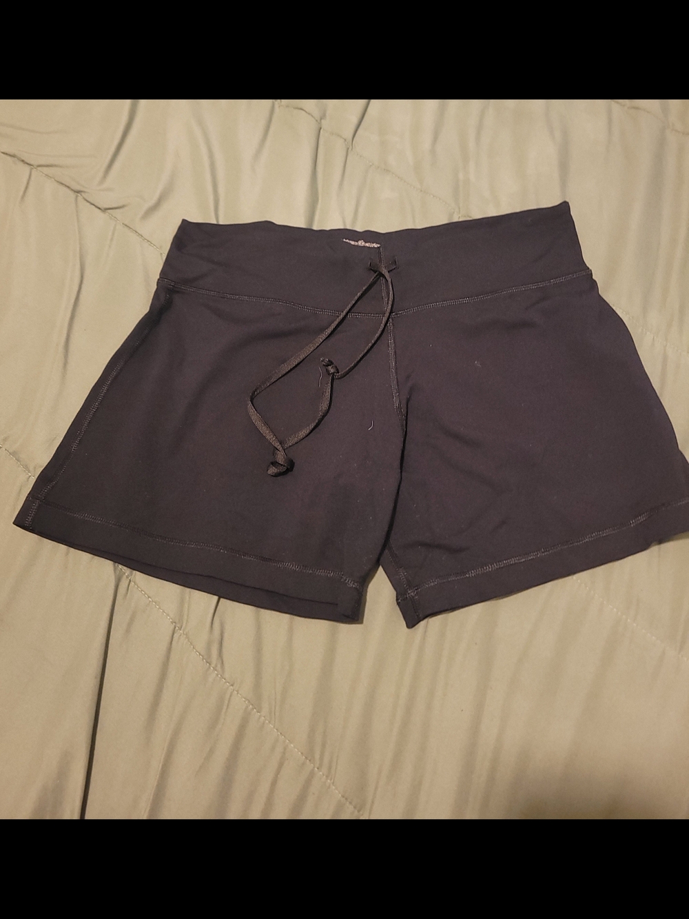 Lululenon Women's Black Drawstring Lounge Shorts